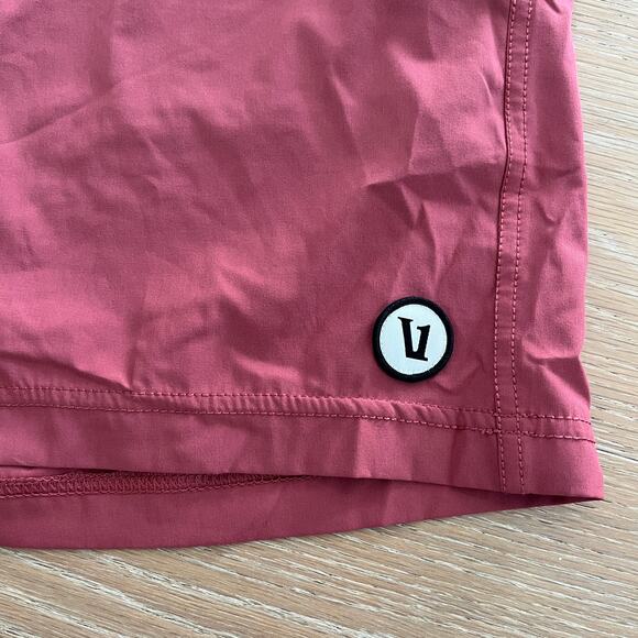 Vuori Men's Kore Lined 7" Shorts XXL - Picture 3 of 4